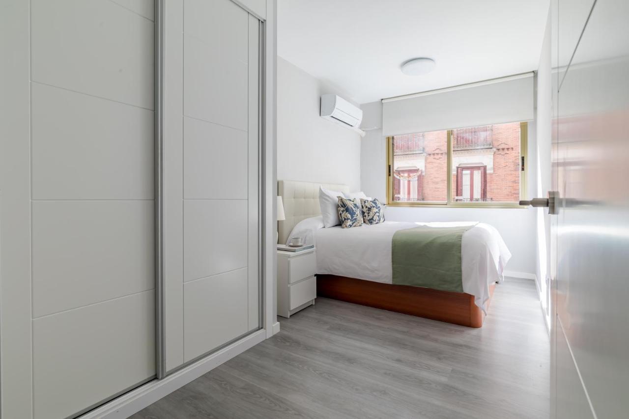 Apartamento Junto A Gran Via Madrid Kültér fotó